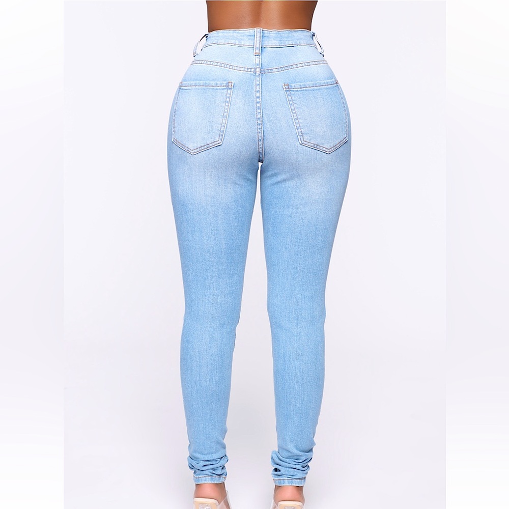 Jeans - Picture 2 of 4